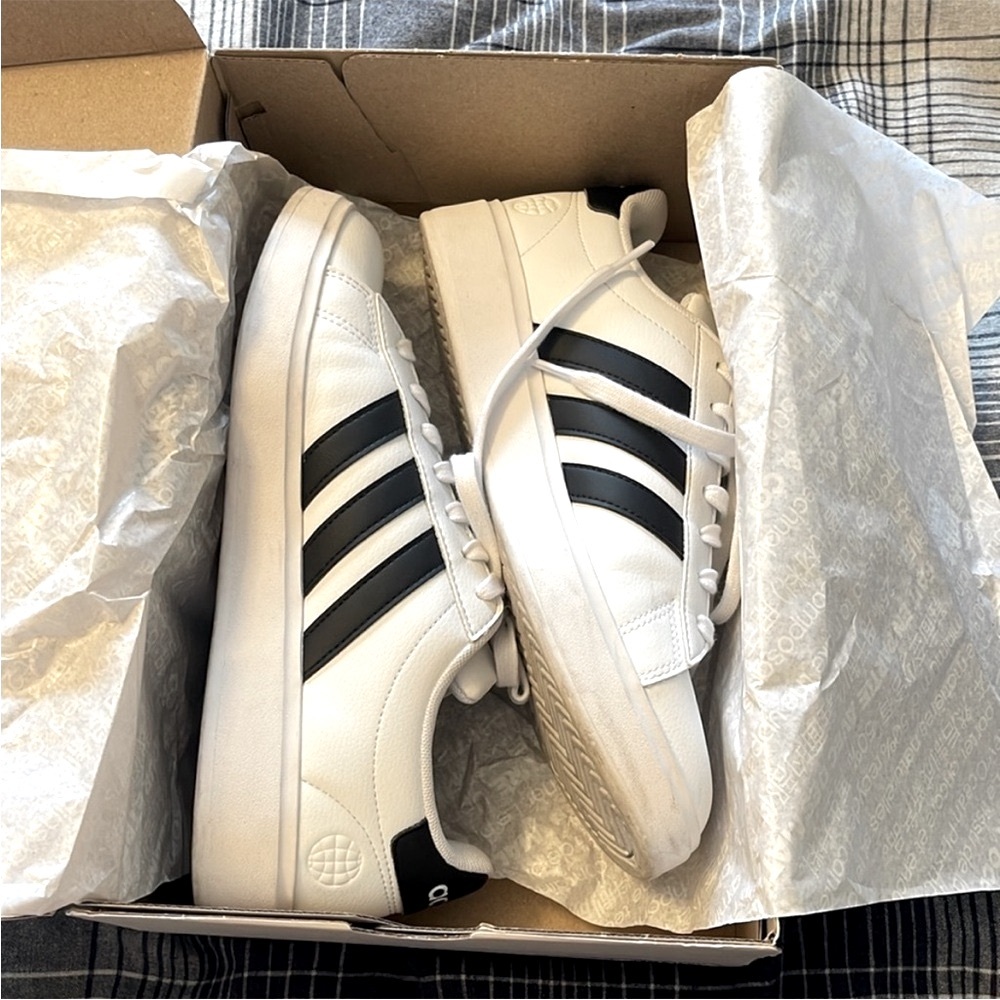 ADIDAS GRAND COURT SHOES - Picture 8 of 11